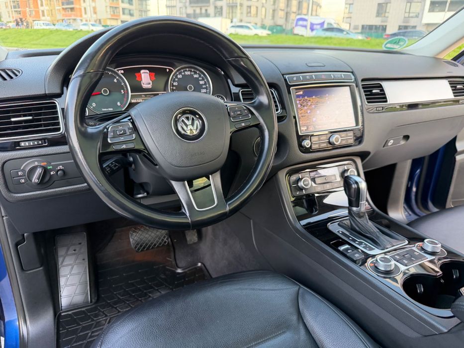 Volkswagen Touareg 3.0TDI 2015 ПНЕВМО БЕЗ ПІДКРАСІВ!