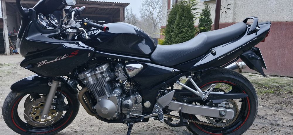 Suzuki Bandit 600