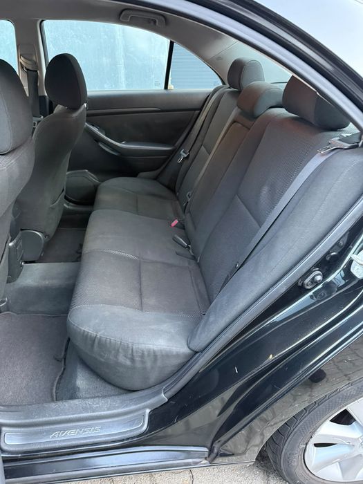 Toyota Avensis 2.0