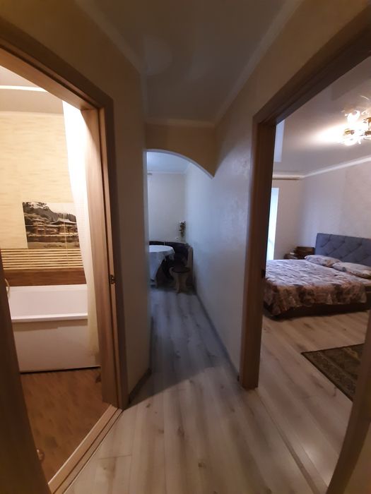 Подобово квартира з ремонтом від власника в м.Коростень Житомирської