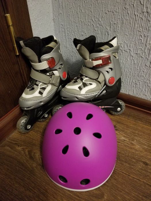 Ролики и шлем для девочки.