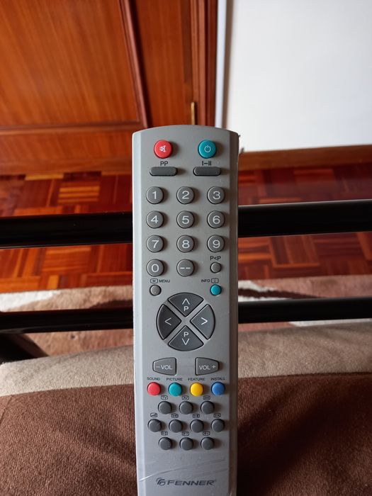 Televisão Fenner 14 polegadas