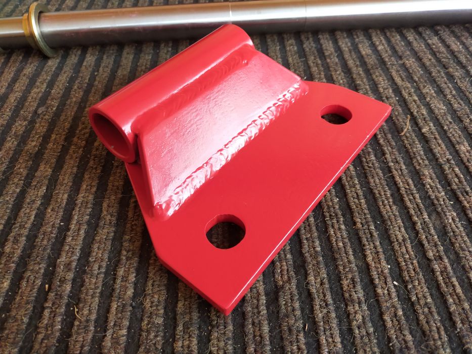 Кронштейн усиление оси навески МТЗ кронштейн