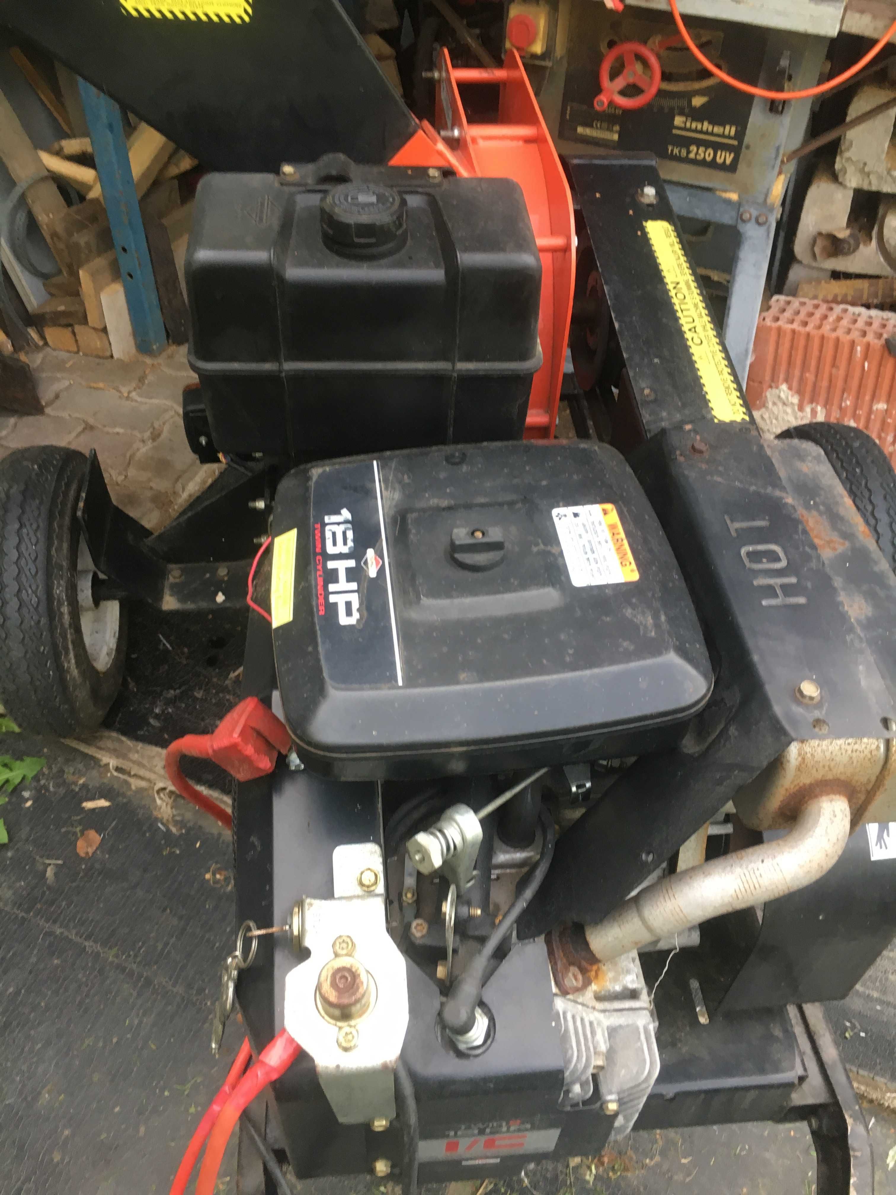 Rębak do gałęzi DR wood chipper 18 HP profesional Niepołomice • OLX.pl