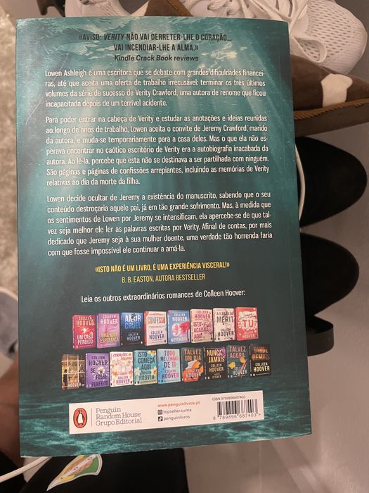 Livro Verity Colleen Hoover