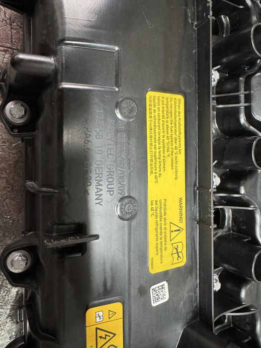 Клапанная крышка b58b30a