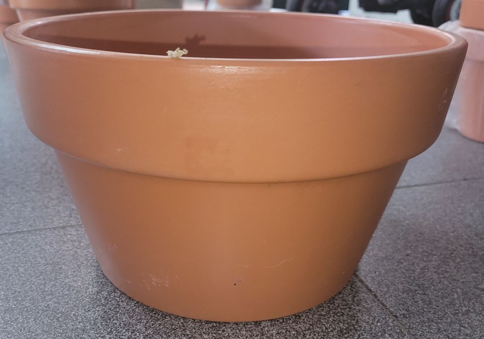 Vasos pratos  barro