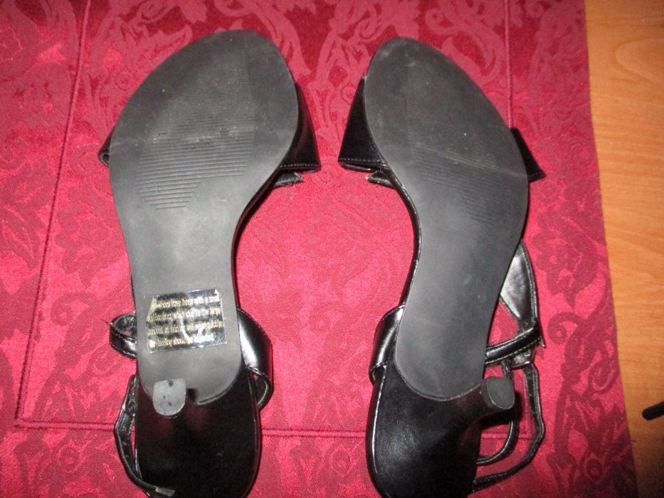 Sandały Viva La Diva 38