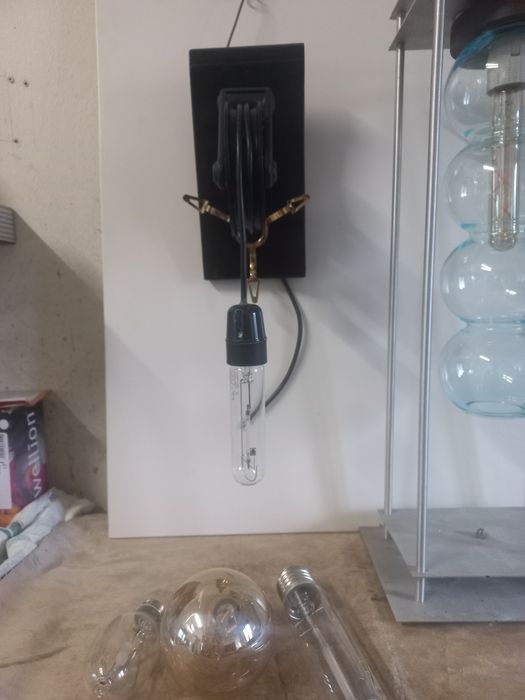 Peças únicas c/lâmpadas de sódio ou vintage