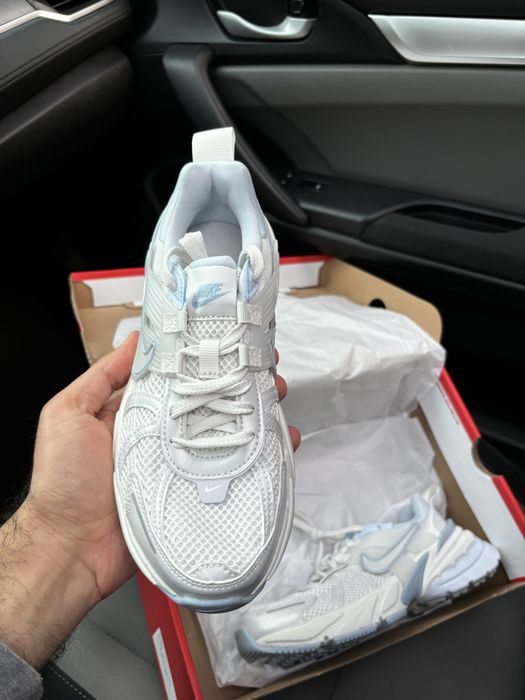 Женские Nike V2K Run Новые  Оригинал