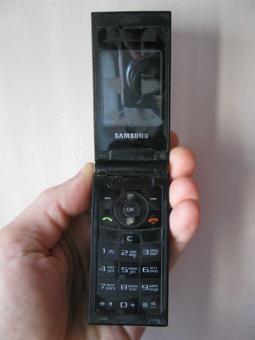 Телефон раскладушка Samsung sgh x520