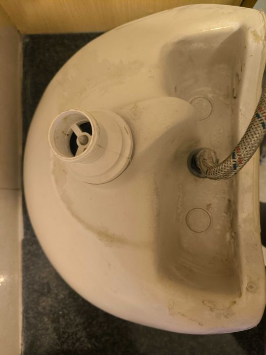 Lavatório Roca usado