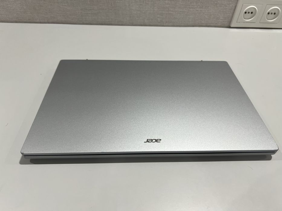 Ноутбук Acer Aspire A315-24P - 15 FHD/Ryzen 3 7320U//DDR5 8Gb/2024 г.в