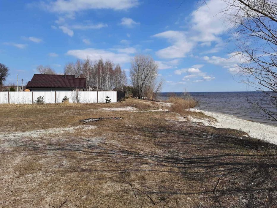 ПРОДАЖ земельної ділянки 20 соток с Ясногородка, 2 лінія від моря !!