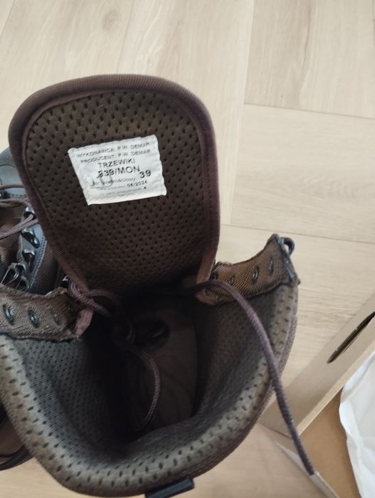 Buty wojskowe brązowe rozm. 39