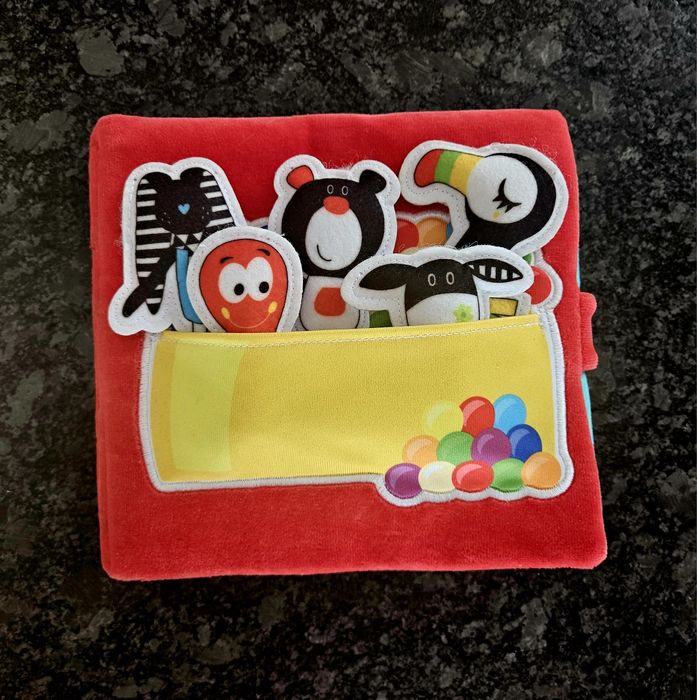 Hencz Toys Książeczka Sensoryczna Lot Balonem