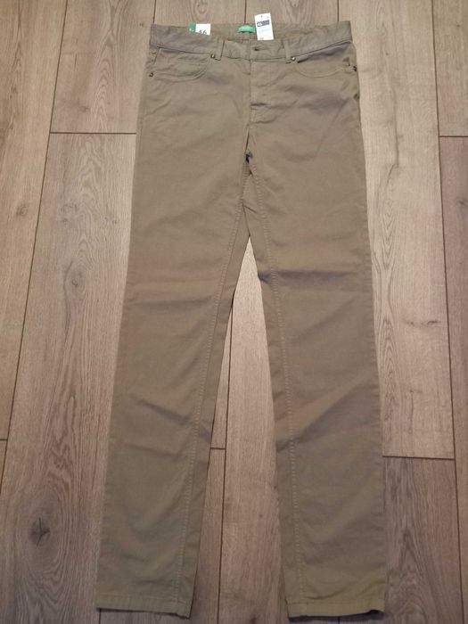 Spodnie męskie z materiału beżowe Benetton