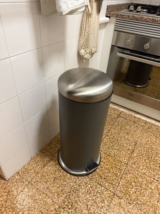 Balde de lixo de cozinha 30l