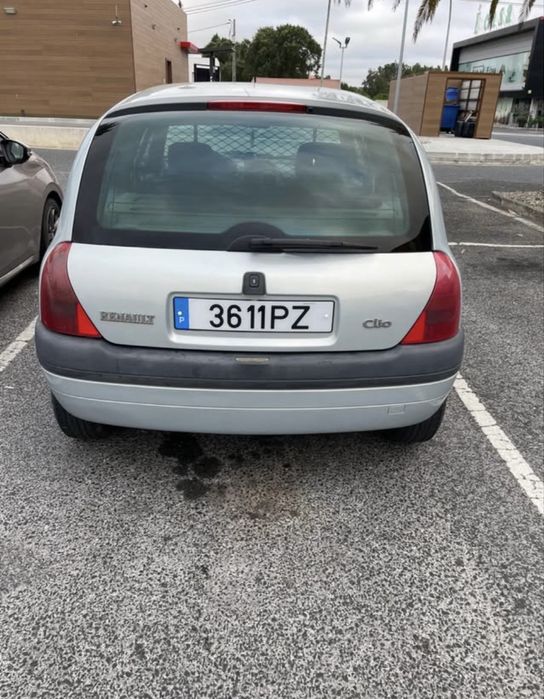 Clio comercial 1.9D ano 2001 em bom estado geral com ar condicionado a 100%