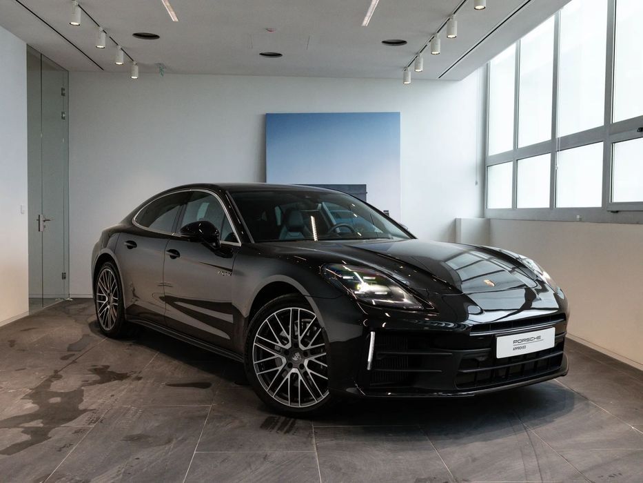 Porsche Panamera 4 E-Hybrid