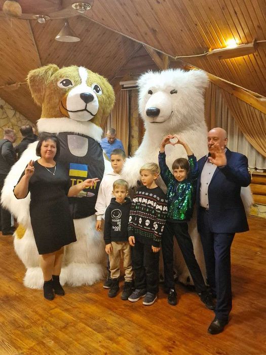 Дорогі друзі, вам необхідно створити незабутній та веселий захід?