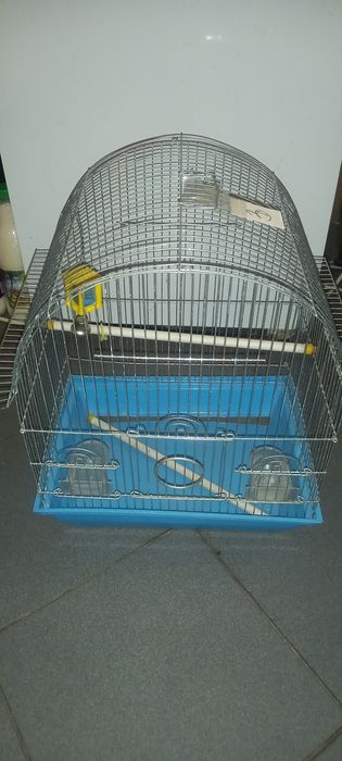 Клітка для папуги