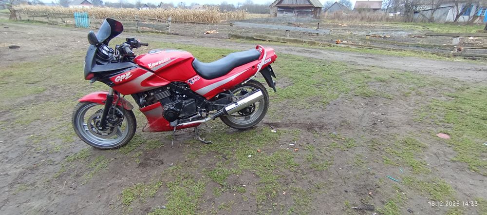 Продам kawasaki gpz 500