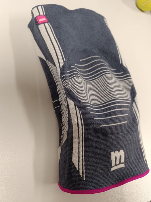 Наколінний бандаж, 30 см