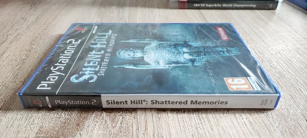 Silent Hill Shattered Memories PS2 - Selado