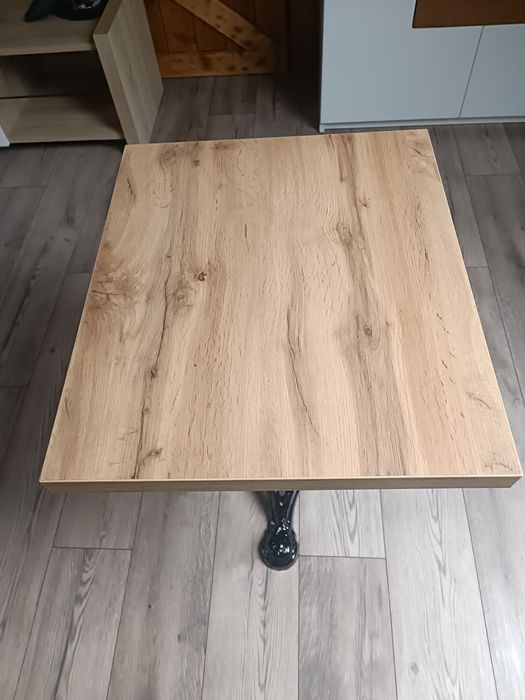 Stolik kawowy żeliwny