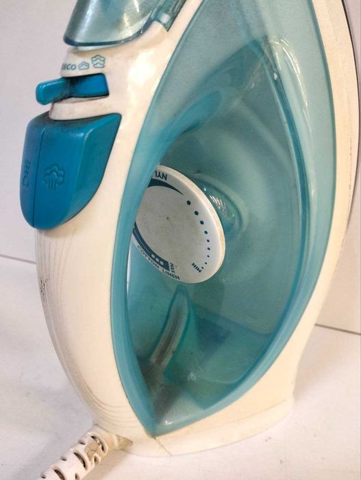 Праска Philips GC 1028