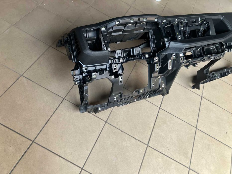 Deska konsola kokpit Airbag Vw Crafter II Lift Man Tge od 2024 do DZIŚ