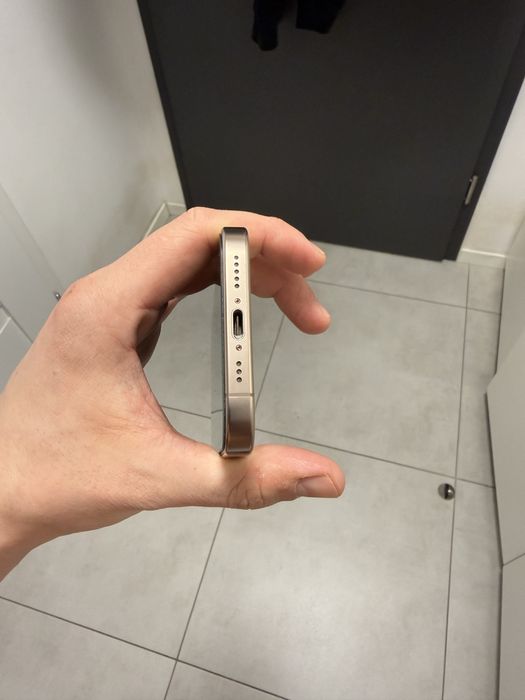 iPhone 16 Pro , Desert Titanium , 128GB