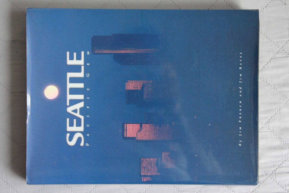 Jim French, Jim Bates, Seattle Pacific Gem - książka po angielsku