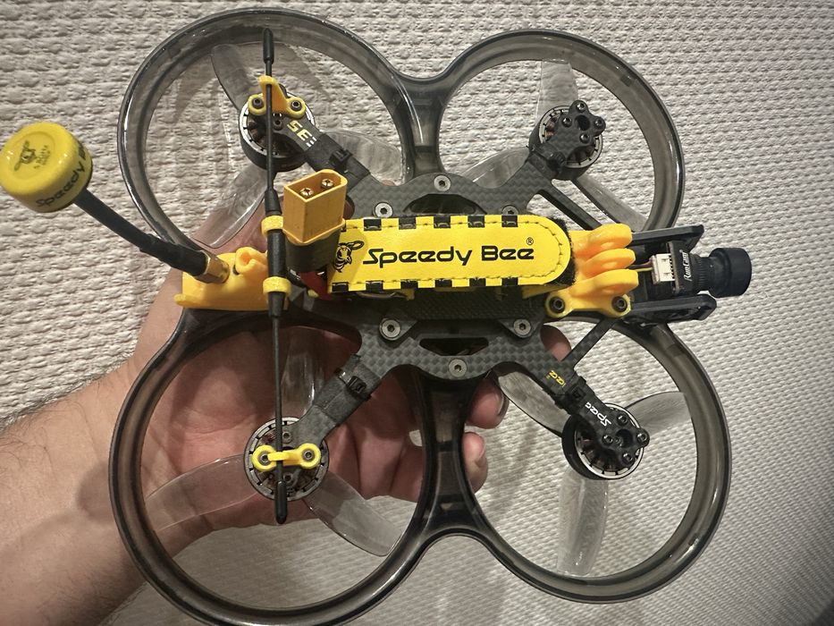 FPV дрон SpeedyBee Bee35 3.5” 6S