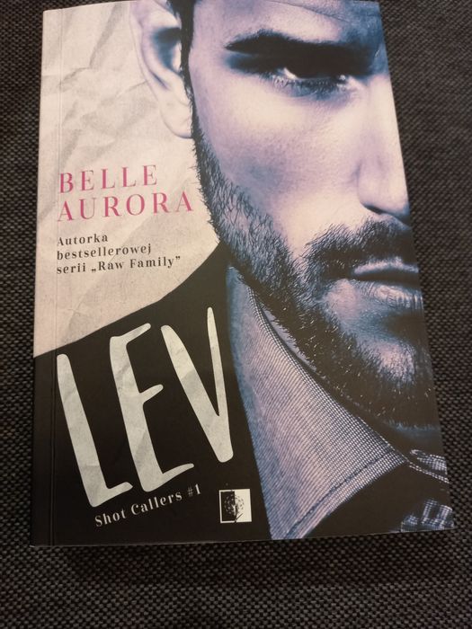 " Lev " Belle. Aurora