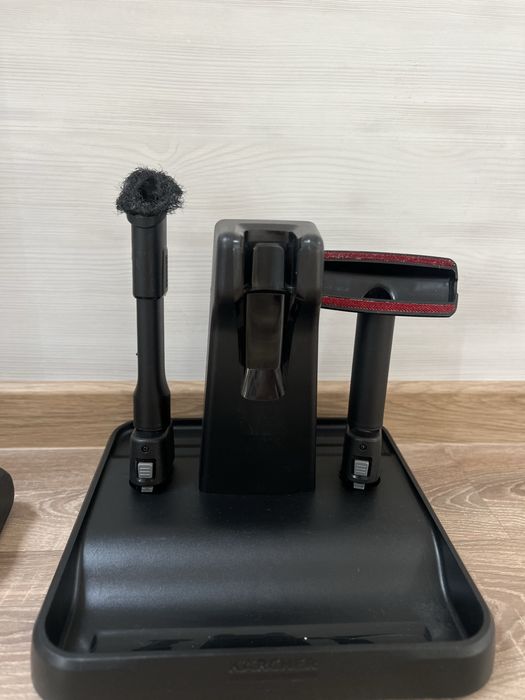 Вертикальний пилосос VC 4s Cordless “Karcher”