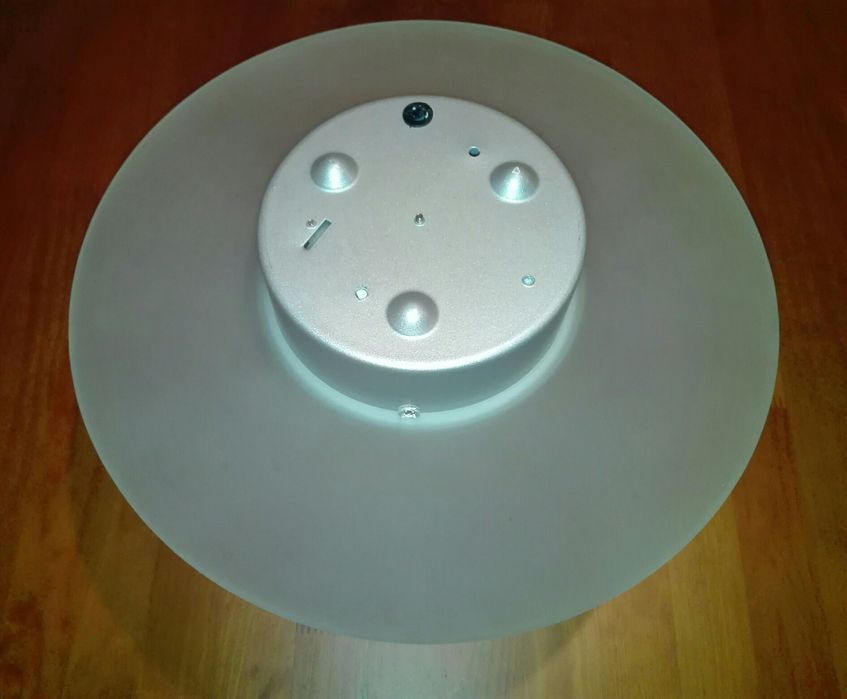 Ceiling Lamp with Three Light Bulbs430935651040645123