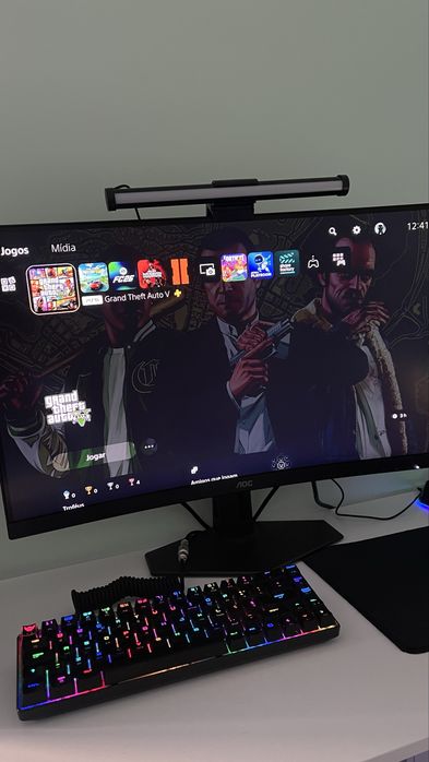 Playstation 5 com suporte fixo como nova
