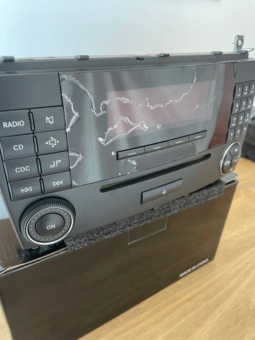 Rádio original Mercedes W203