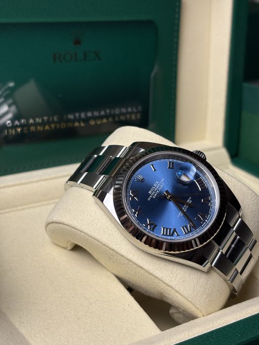 Rolex datejust 126334 roman blue dial 41mm