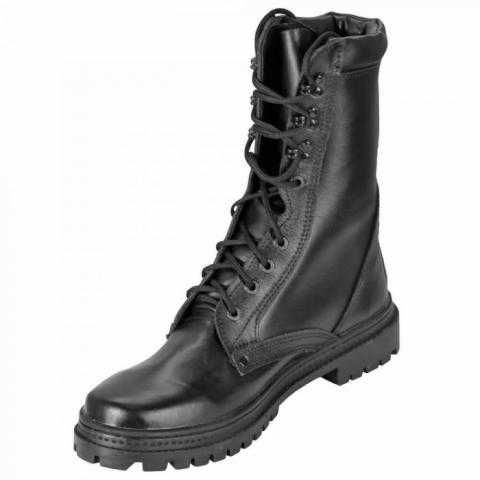 Військові берці чорні