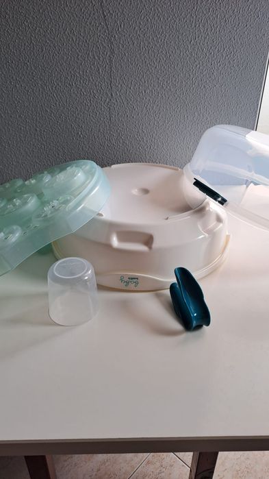 Esterilizador a vapor microondas Baby Wells