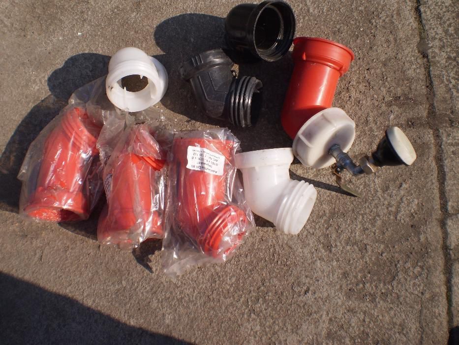 Pojemnik 1000L- Przedłużki zaworów