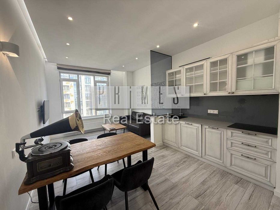 Apartment in Kyiv - View 5