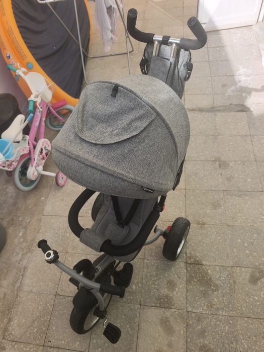 Triciclo infantil