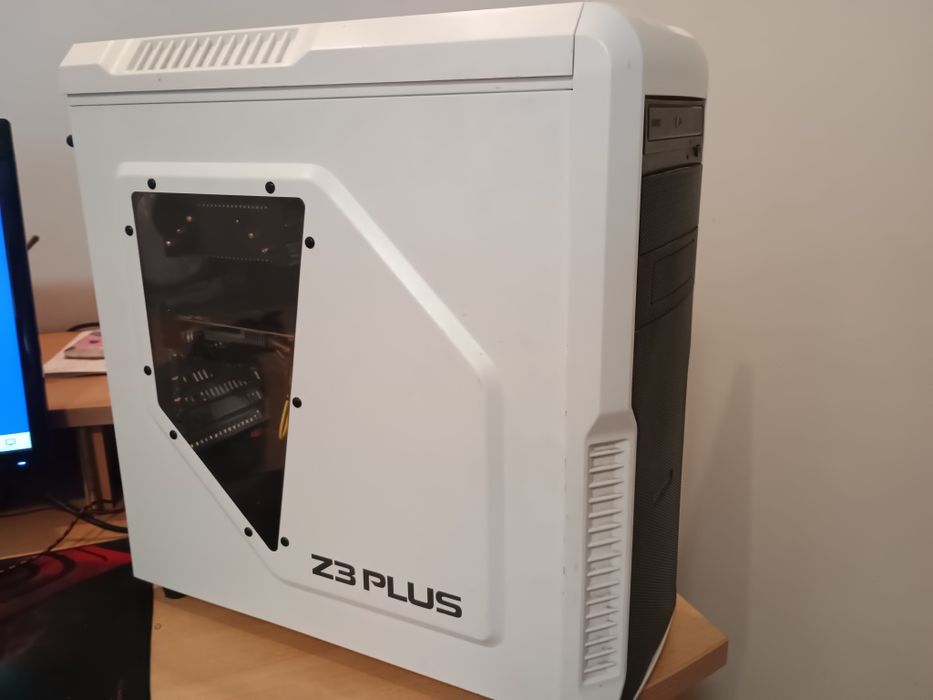 Intel Core i5-4690k, 3.5GHz/3.9GHz  GTX 1060 6GB GIGABYTE