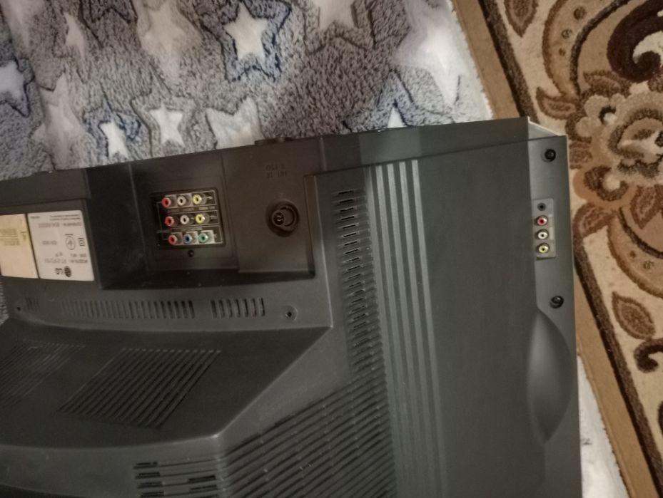 Продам телевізор LG !