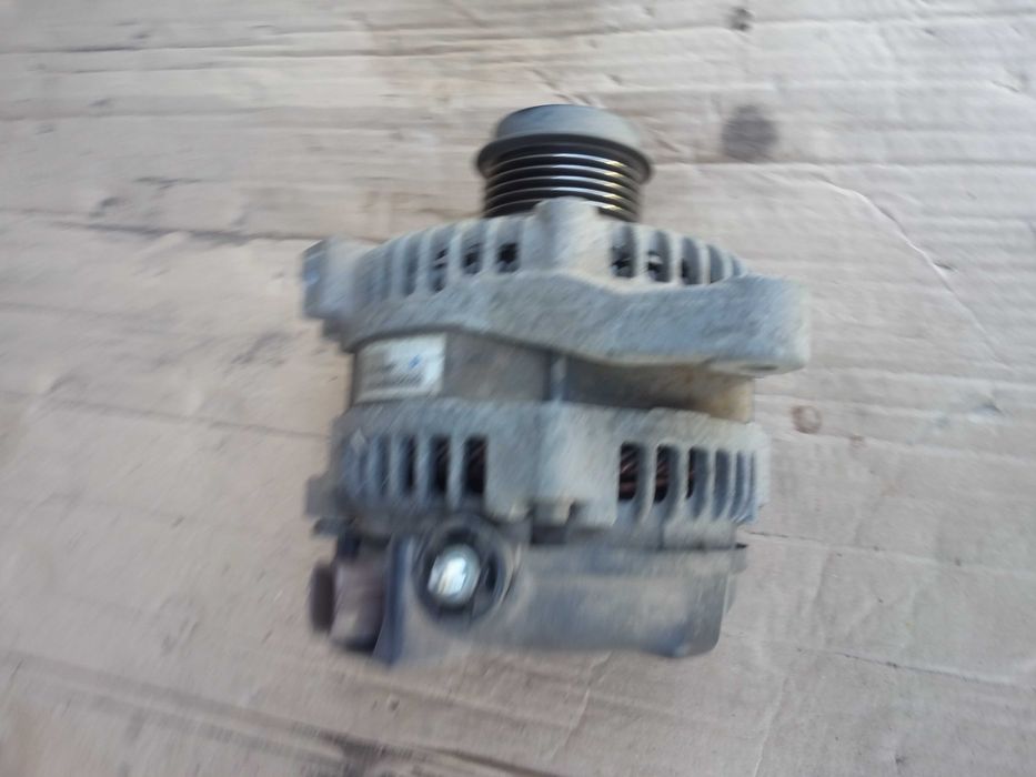 Toyota verso silnik 1,6 1,8 alternator valvematic  09-15