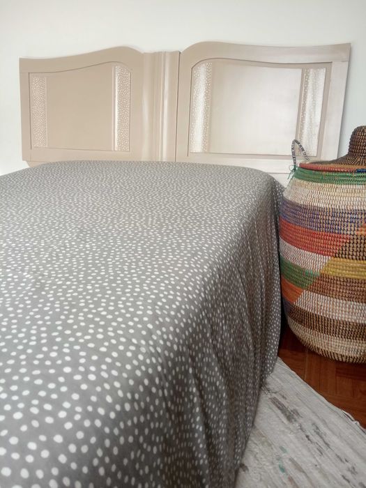 Cabeceira de cama vintage